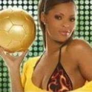 Символ Красотка 4 в Benchwarmer Football Girls