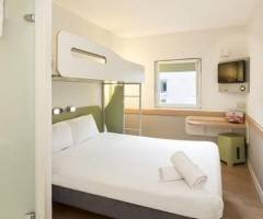 Alea Casino Glasgow: Standard Triple Room