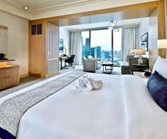 Marina Bay Sands: Club Room